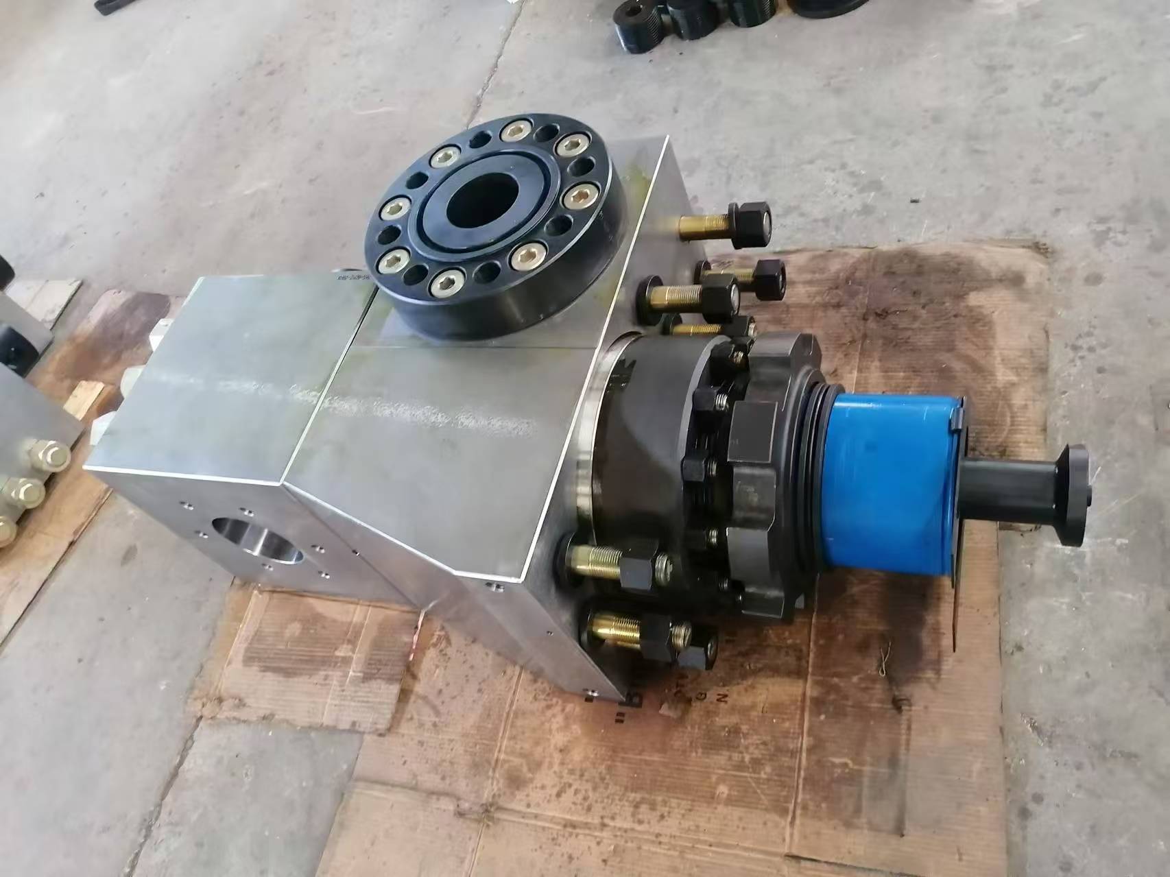 Hydraulic cylinder assembly