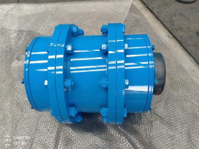 Coupling assembly